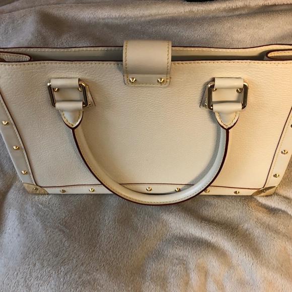 Louis Vuitton: Le Fabuleux, White Suhali - Picture 3 of 7